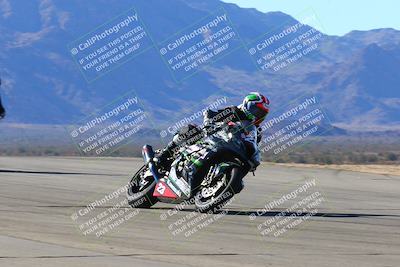 media/Jan-09-2022-SoCal Trackdays (Sun) [[2b1fec8404]]/Turn 8 (1045am)/